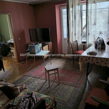 Здам квартиру, Деревянко ул. , 40 , 3 кім., 60 м², советский ремонт 