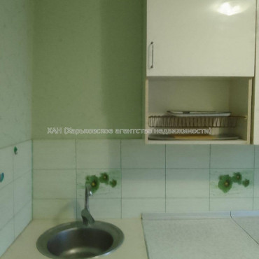 Здам квартиру, Александра Лавренко ул. , 2/1 , 2 кім., 60 м², советский ремонт 