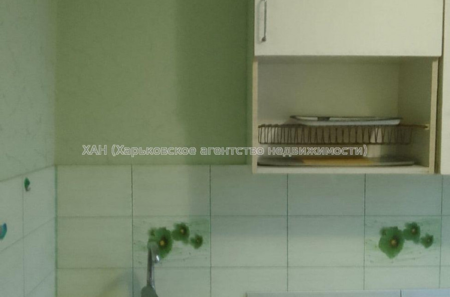 Здам квартиру, Александра Лавренко ул. , 2/1 , 2 кім., 60 м², советский ремонт 