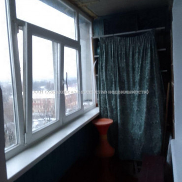 Здам квартиру, Александра Лавренко ул. , 2/1 , 2 кім., 60 м², советский ремонт 