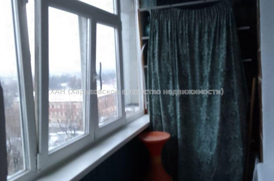 Здам квартиру, Александра Лавренко ул. , 2/1 , 2 кім., 60 м², советский ремонт 