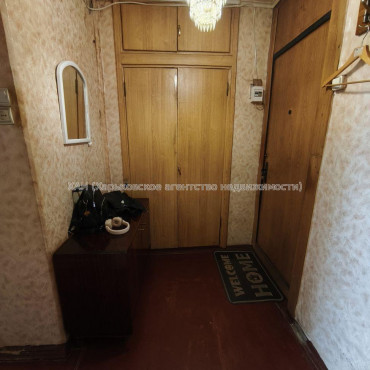 Продам квартиру, Владислава Зубенко ул. , 1  ком., 33 м², советский ремонт 