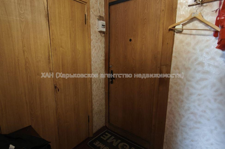 Продам квартиру, Владислава Зубенко ул. , 1  ком., 33 м², советский ремонт 