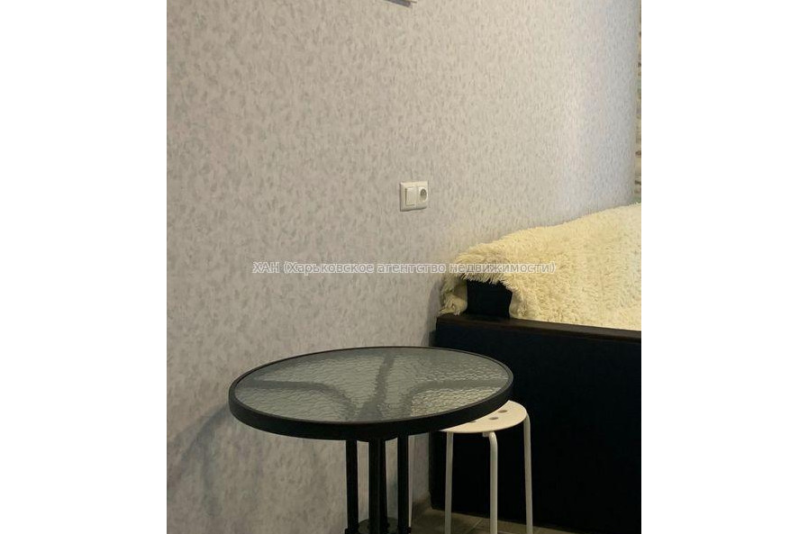 Продам квартиру, Ковалевская ул. , 1 кім., 18.40 м², евроремонт 