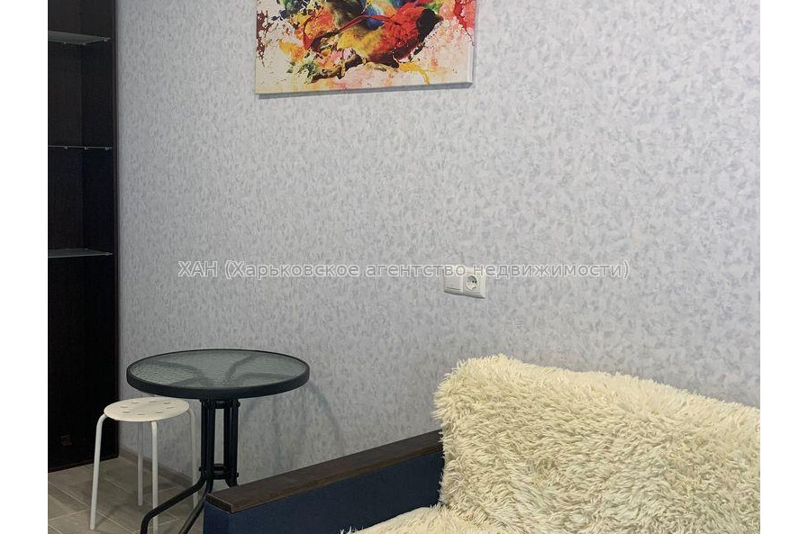 Продам квартиру, Ковалевская ул. , 1 кім., 18.40 м², евроремонт 