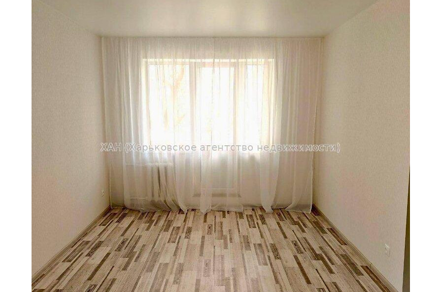 Продам квартиру, Индустриальный просп. , 1  ком., 32.30 м², капитальный ремонт 