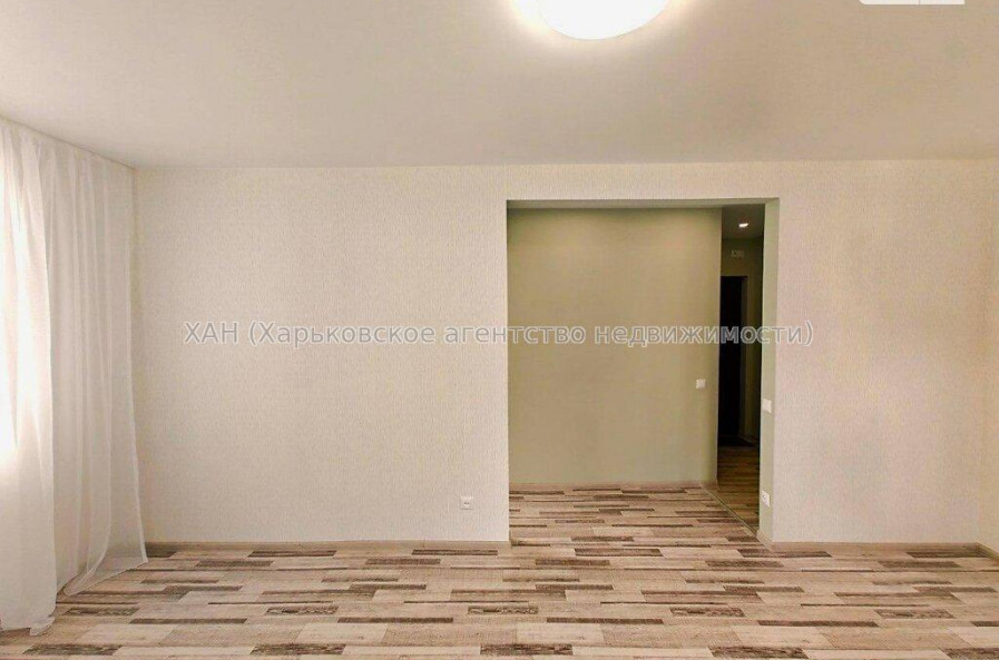 Продам квартиру, Индустриальный просп. , 1  ком., 32.30 м², капитальный ремонт 