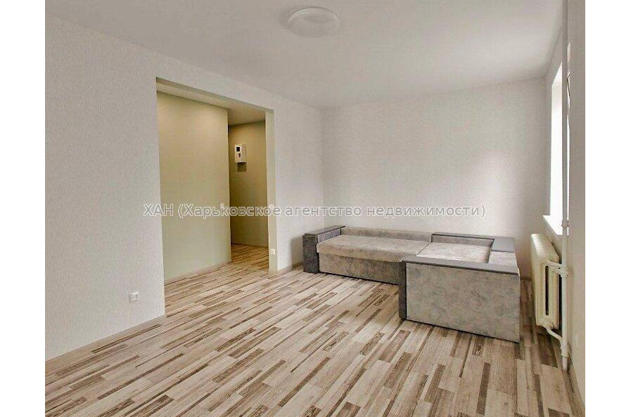 Продам квартиру, Индустриальный просп. , 1  ком., 32.30 м², капитальный ремонт 