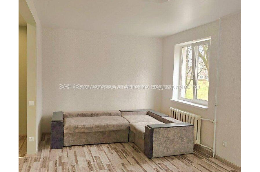 Продам квартиру, Индустриальный просп. , 1  ком., 32.30 м², капитальный ремонт 