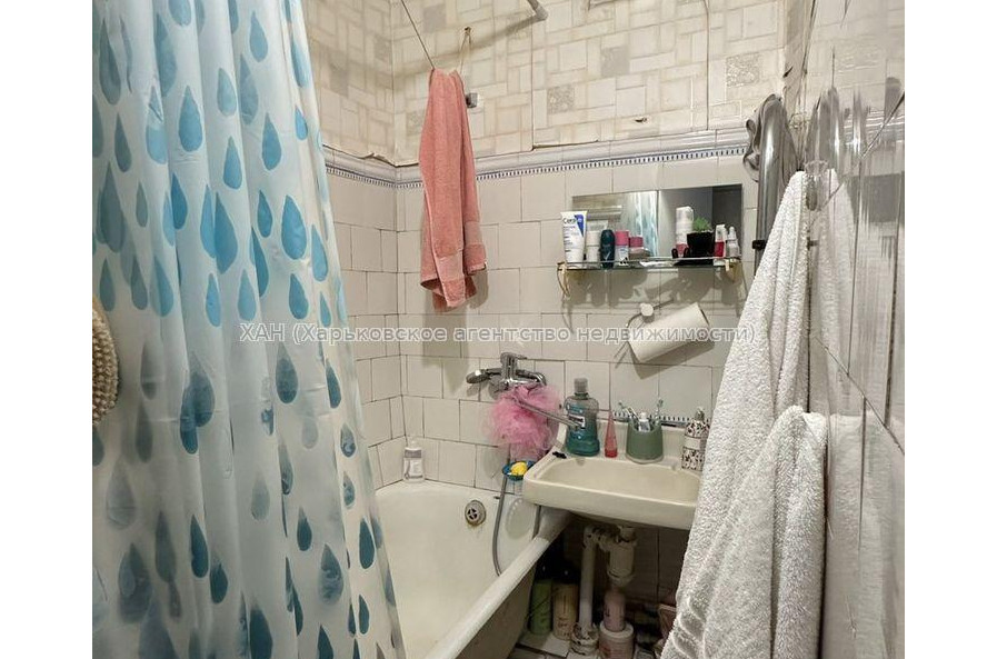 Продам квартиру, Юбилейный просп. , 2  ком., 44.80 м², советский ремонт 