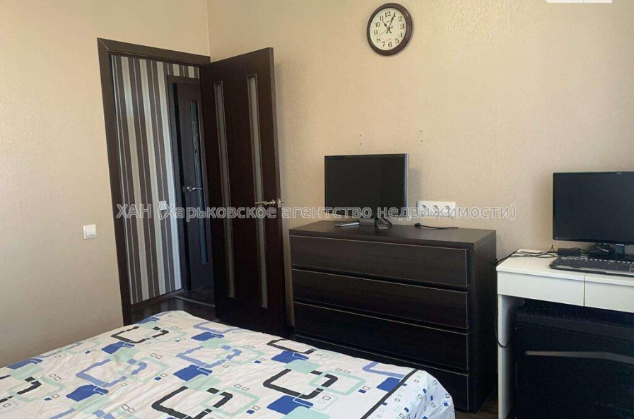 Продам квартиру, Ахсарова Энвера ул. , 2 кім., 45.70 м², евроремонт 