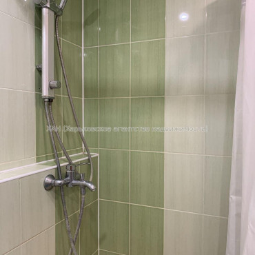 Продам квартиру, Ахсарова Энвера ул. , 2 кім., 45.70 м², евроремонт 