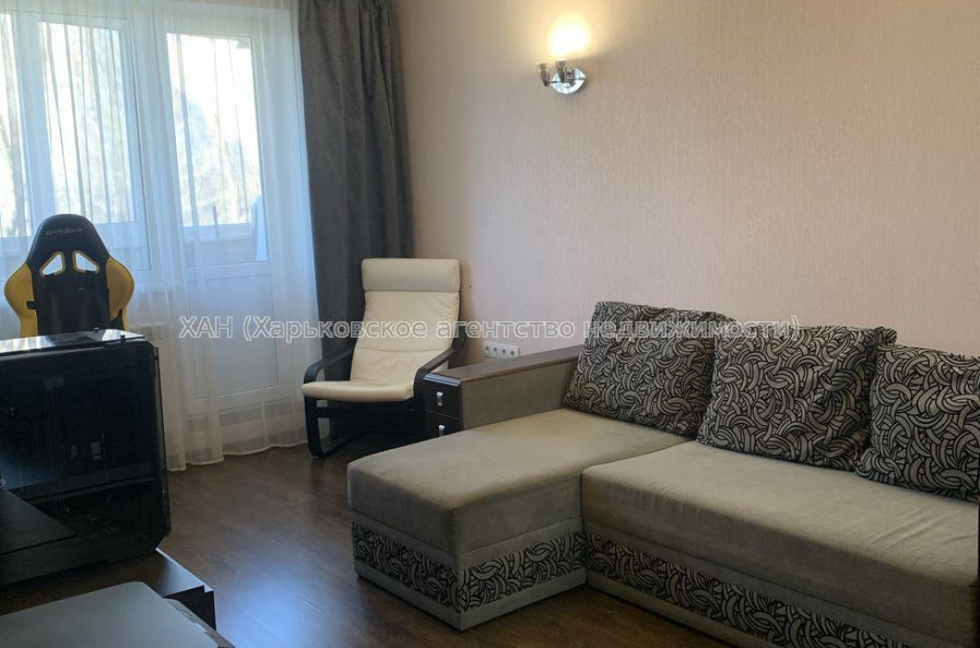 Продам квартиру, Ахсарова Энвера ул. , 2 кім., 45.70 м², евроремонт 