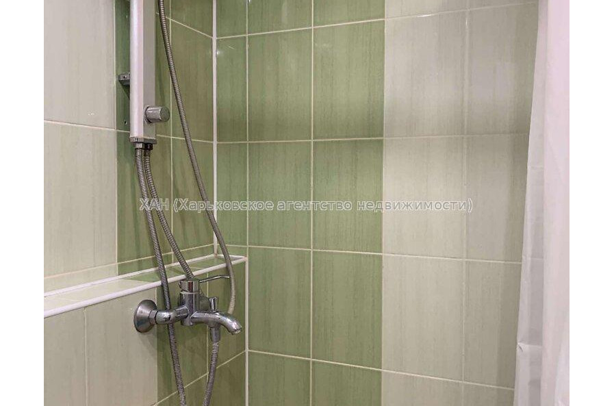 Продам квартиру, Ахсарова Энвера ул. , 2 кім., 45.70 м², евроремонт 