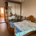 Продам квартиру, Победы просп. , 3 кім., 68 м², капитальный ремонт 