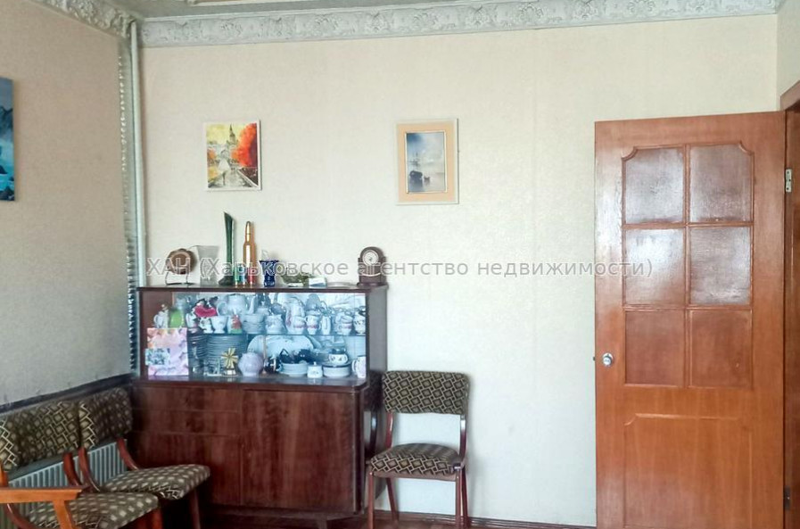 Продам квартиру, Ильинская ул. , 3 кім., 70 м², косметический ремонт 