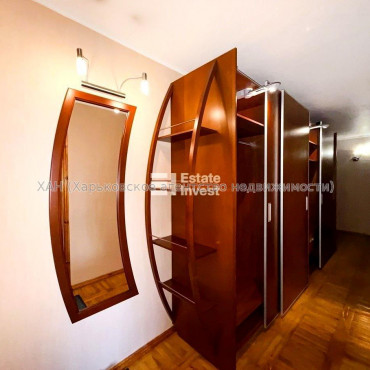 Продам квартиру, Полтавский Шлях ул. , 3 кім., 71 м², косметический ремонт 