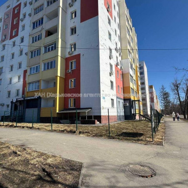Продам квартиру, Мира ул. , 2  ком., 54.20 м², без внутренних работ 