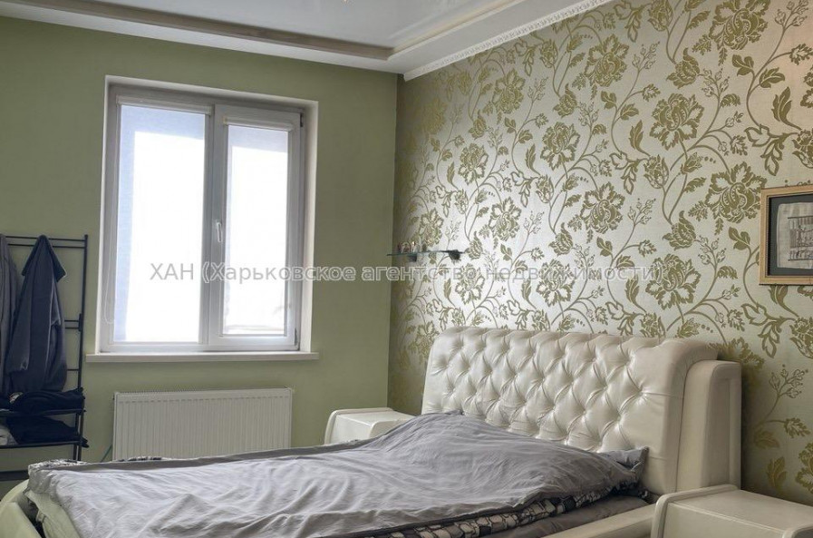 Продам квартиру, Барабашова академика ул. , 2  ком., 68 м², капитальный ремонт 