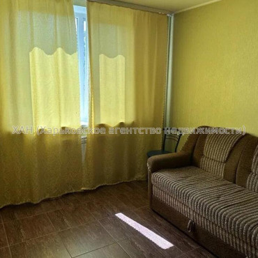 Продам квартиру, Холодногорская ул. , 2 кім., 45 м², косметический ремонт 