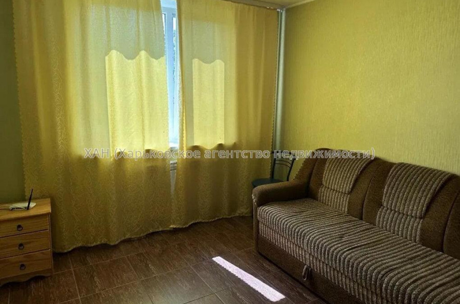 Продам квартиру, Холодногорская ул. , 2 кім., 45 м², косметический ремонт 