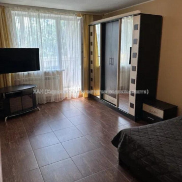 Продам квартиру, Холодногорская ул. , 2 кім., 45 м², косметический ремонт 