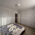 Продам квартиру, Леонида Быкова ул. , 2 кім., 49.60 м², косметический ремонт 
