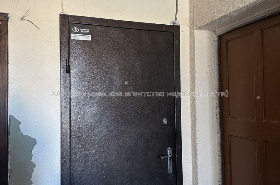 Продам квартиру, Леонида Быкова ул. , 2 кім., 49.60 м², косметический ремонт 