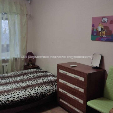 Продам квартиру, Отакара Яроша ул. , 2  ком., 47 м², косметический ремонт 