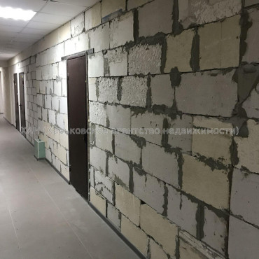 Продам квартиру, Героев Харькова просп. , 3 кім., 100 м², без внутренних работ 