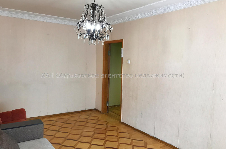Продам квартиру, Светлая ул. , 21 , 2 кім., 45 м², советский ремонт 