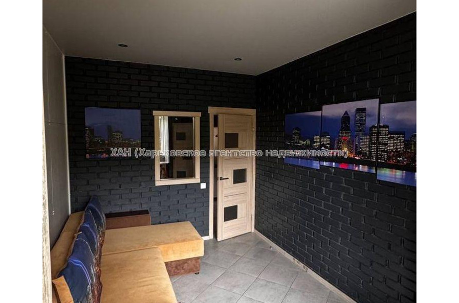 Продам квартиру, Новоалександровская ул. , 2 кім., 55 м², капитальный ремонт 