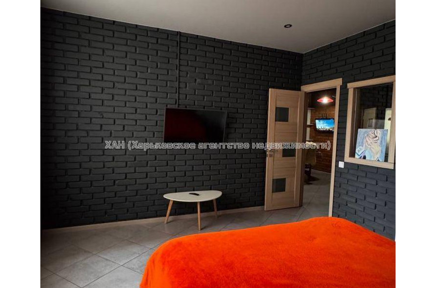 Продам квартиру, Новоалександровская ул. , 2 кім., 55 м², капитальный ремонт 