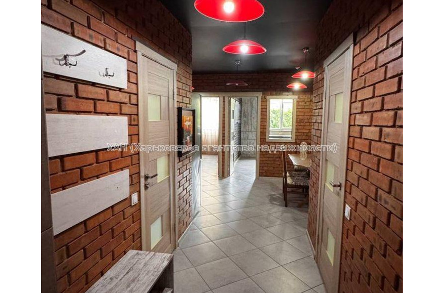 Продам квартиру, Новоалександровская ул. , 2 кім., 55 м², капитальный ремонт 