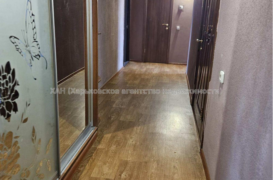 Продам квартиру, Григоровское шоссе , 3  ком., 67 м², косметический ремонт 