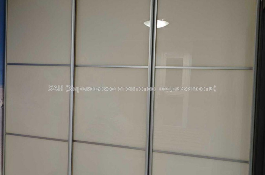 Продам квартиру, Александры Ефименко ул. , 2 кім., 50 м², евроремонт 