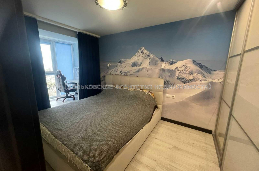 Продам квартиру, Александры Ефименко ул. , 2 кім., 50 м², евроремонт 