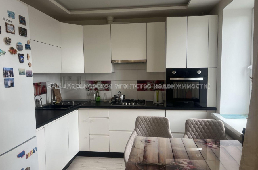 Продам квартиру, Александры Ефименко ул. , 2 кім., 50 м², евроремонт 