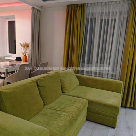 Продам квартиру, Александры Ефименко ул. , 2 кім., 50 м², евроремонт