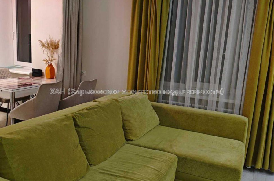 Продам квартиру, Александры Ефименко ул. , 2 кім., 50 м², евроремонт 