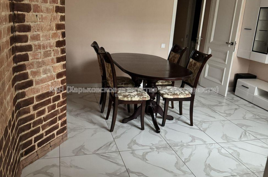 Продам квартиру, Героев Харькова просп. , 4  ком., 85.60 м², евроремонт 