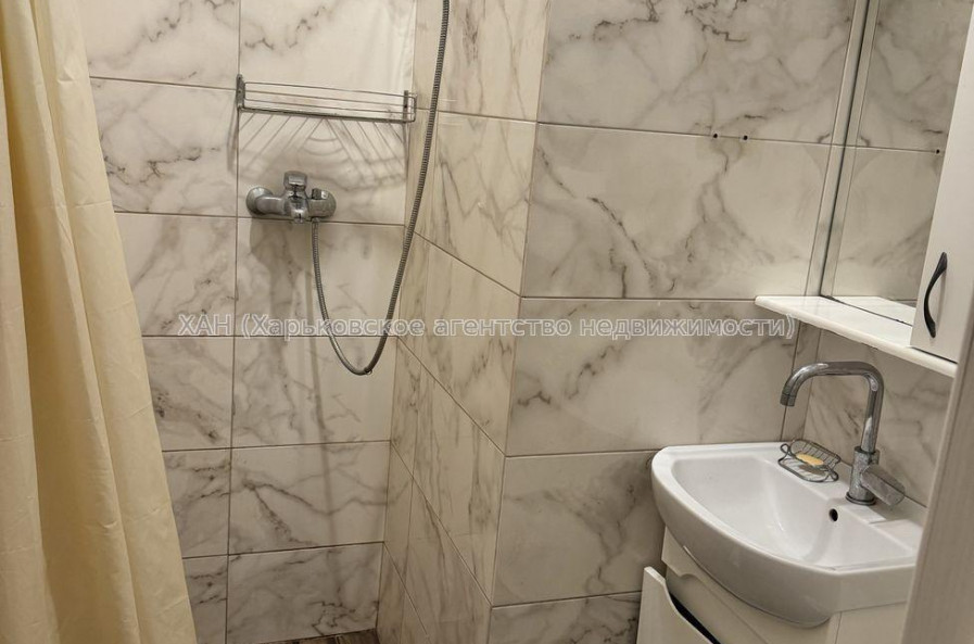 Продам квартиру, Героев Харькова просп. , 4  ком., 85.60 м², евроремонт 