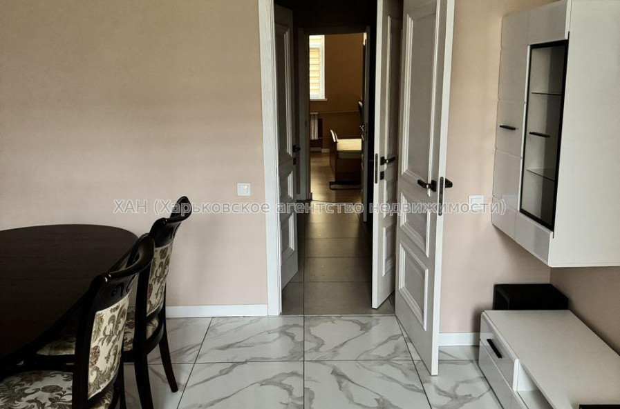 Продам квартиру, Героев Харькова просп. , 4  ком., 85.60 м², евроремонт 