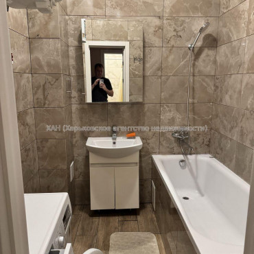 Продам квартиру, Героев Харькова просп. , 4  ком., 85.60 м², евроремонт 