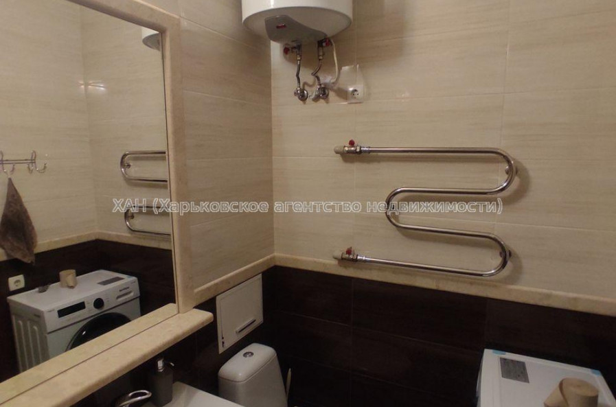 Продам квартиру, Победы просп. , 2  ком., 65 м², евроремонт 