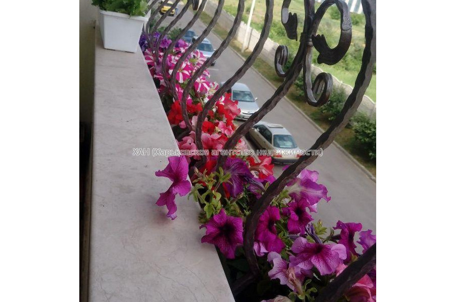 Продам квартиру, Победы просп. , 2  ком., 65 м², евроремонт 