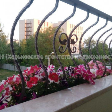 Продам квартиру, Победы просп. , 2  ком., 65 м², евроремонт 