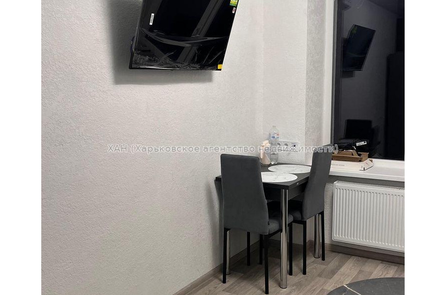 Продам квартиру, Веселая ул. , 1  ком., 21 м², евроремонт 