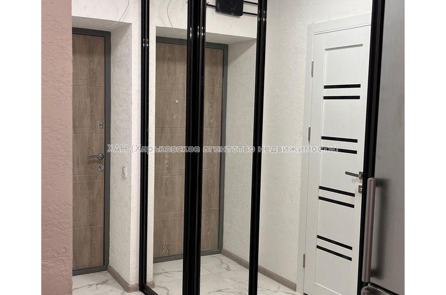 Продам квартиру, Веселая ул. , 1  ком., 21 м², евроремонт 