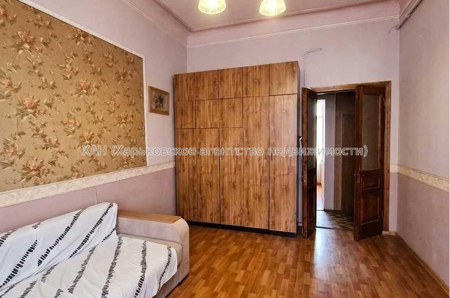 Продам квартиру, Молочная ул. , 1 кім., 46.30 м², советский ремонт 